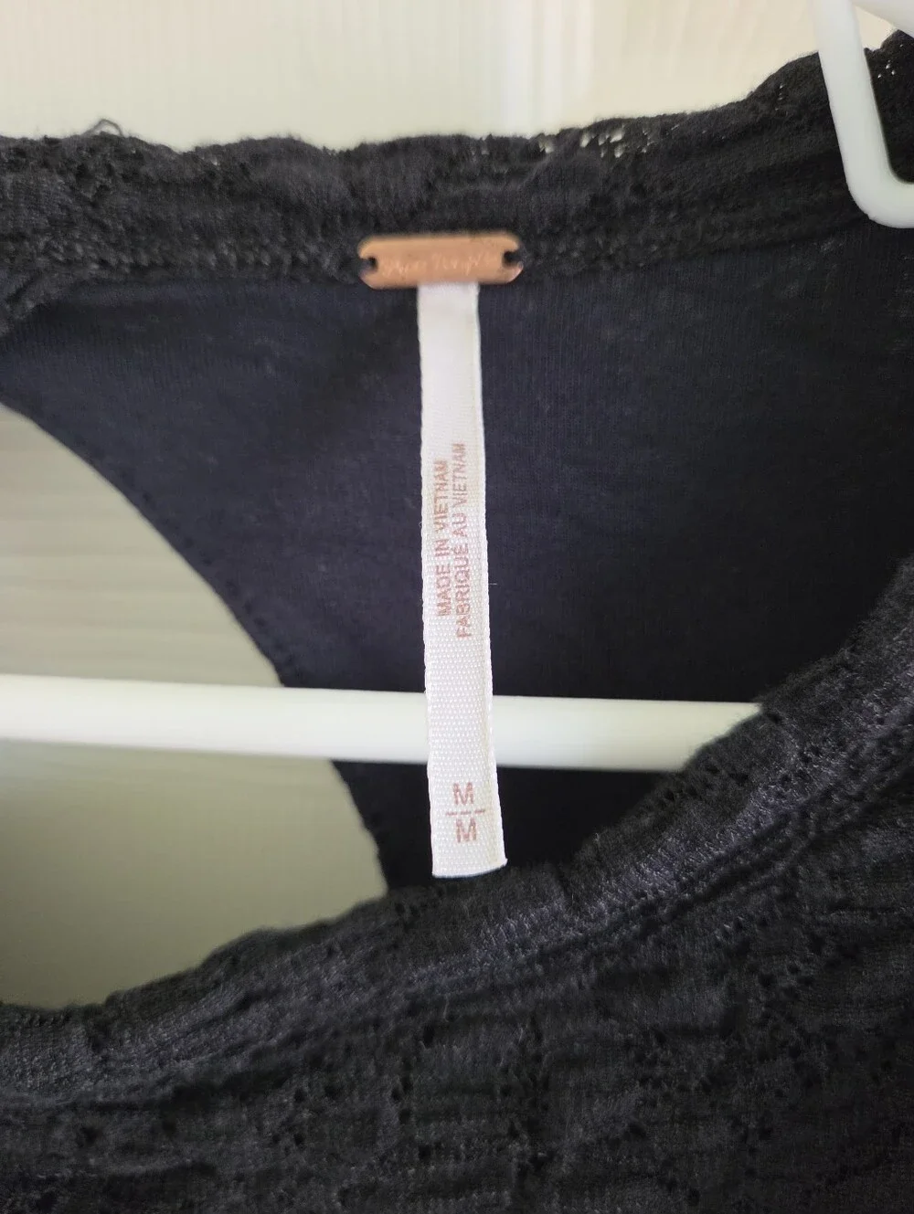 Free People Tea Time Top‎ Black Lace Puff Sleeve Open Back Cropped Blouse Size M